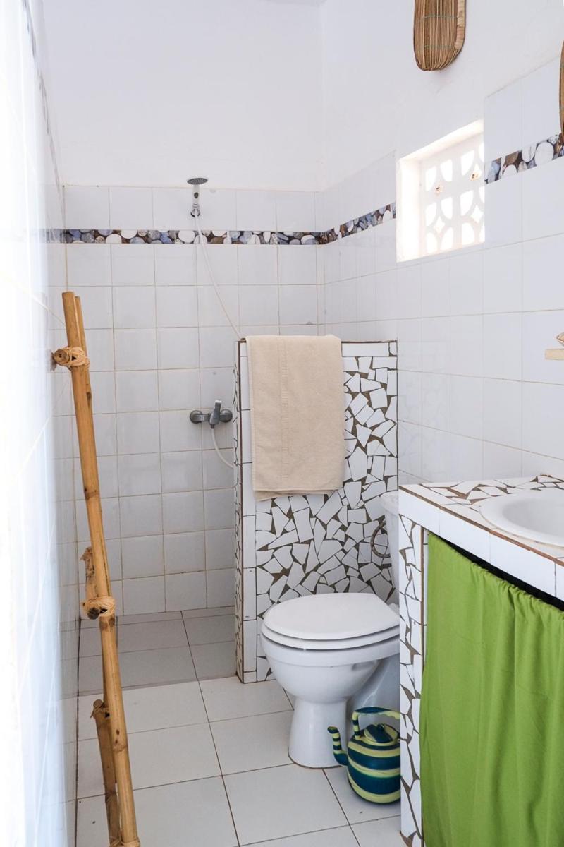 Keur Dofie Panzió Toubab Dialao Kültér fotó